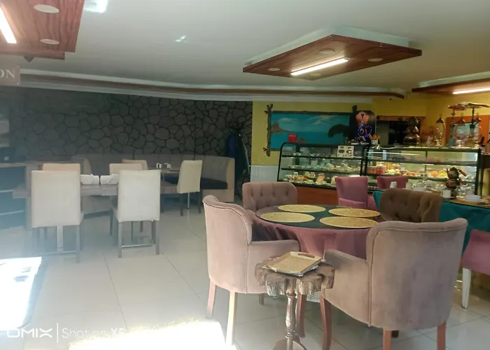 Carsi Hotel&Cafe
